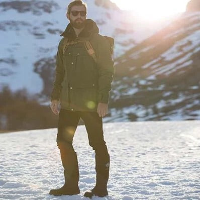 Arctic Sport SVART / 37