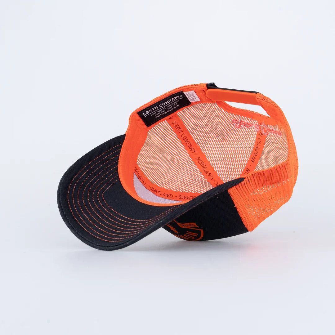 Nature Trucker Keps HOOKED BLACK / ONE SIZE