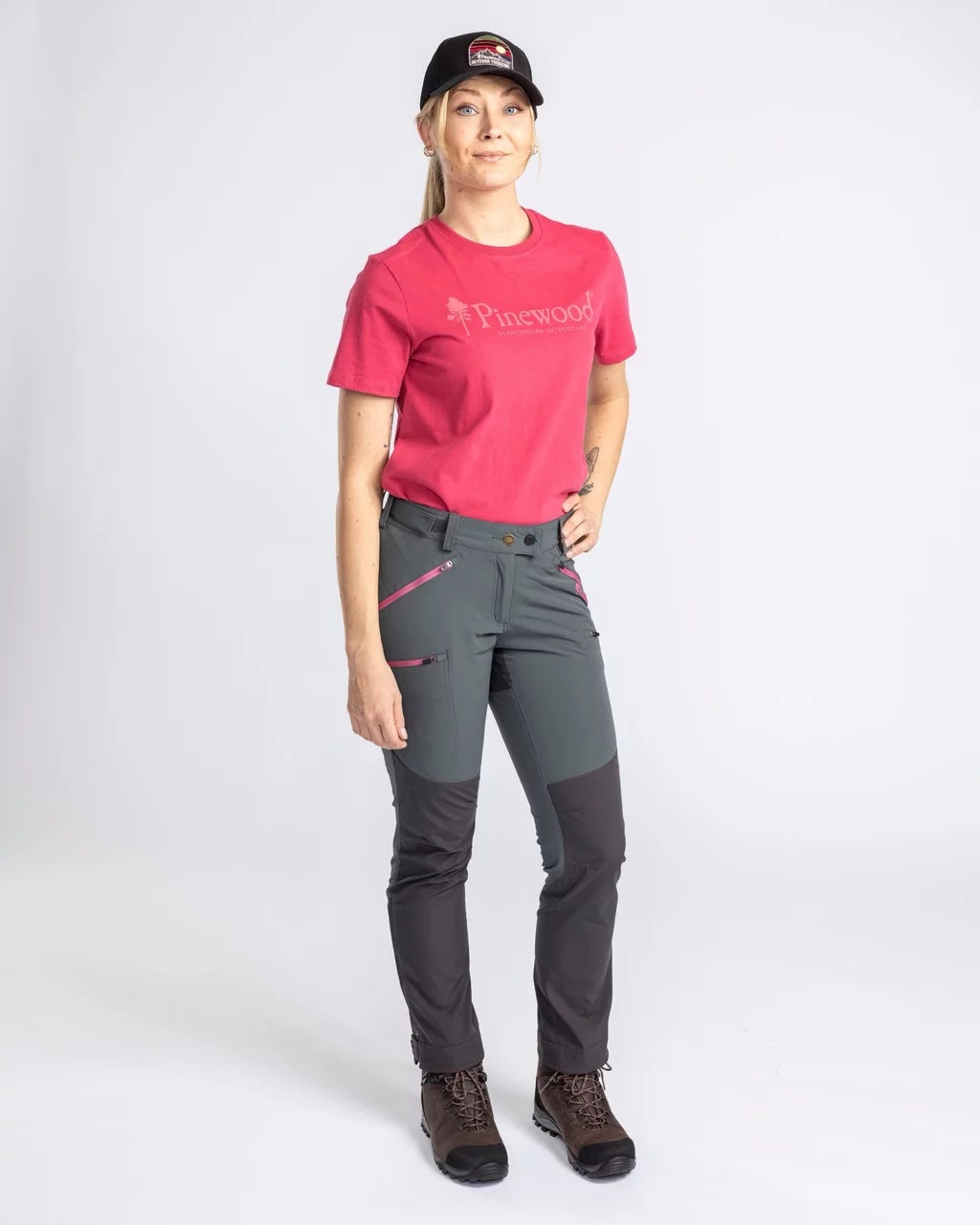 Outdoor Life T-shirt Women RASPBERRY / S
