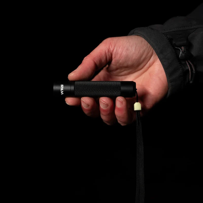 Ficklampa Pocket 200 - Kompakt och Vattentålig